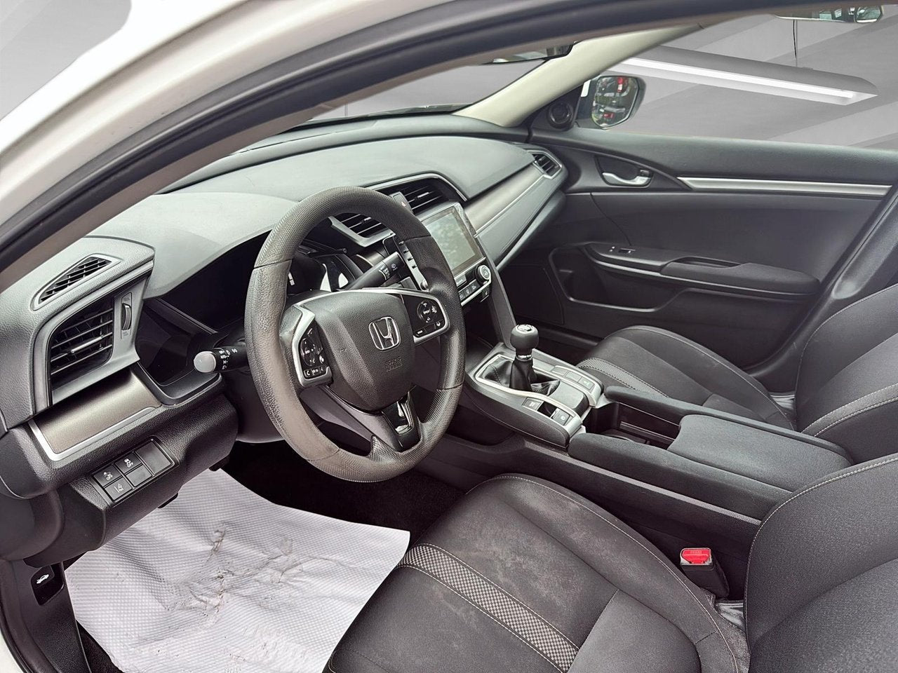 2019 Honda Civic Sedan LX