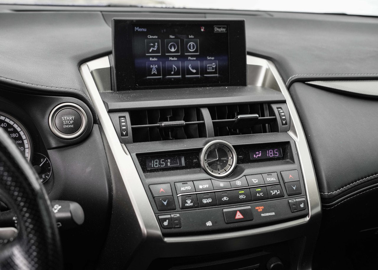2016 Lexus NX 200t **F SPORT 2**
