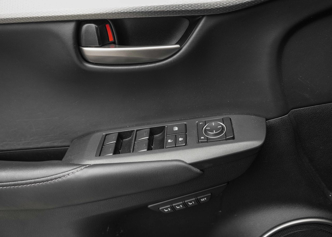 2016 Lexus NX 200t **F SPORT 2**
