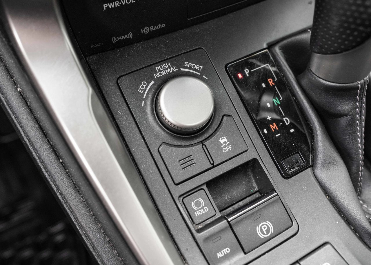 2016 Lexus NX 200t **F SPORT 2**