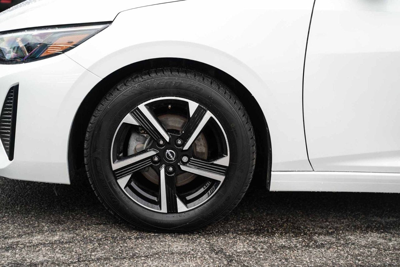 2024 Nissan Sentra SV MAGS+DEM.DISTANCE+SIEGES.CHAUFFANTS+CARPLAY