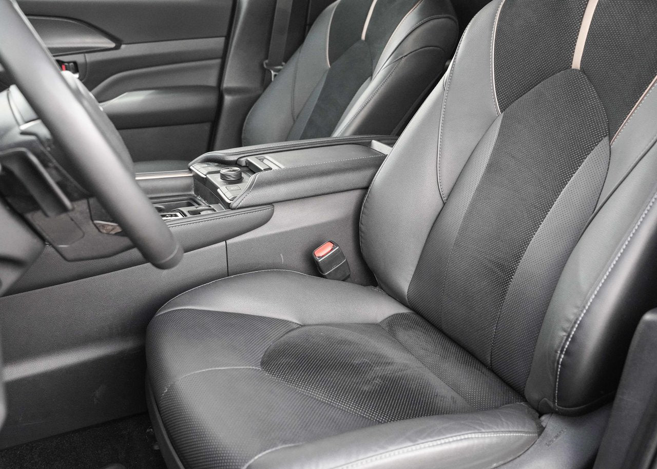 2024 Toyota Grand Highlander HYBRID PLATINUM AWD