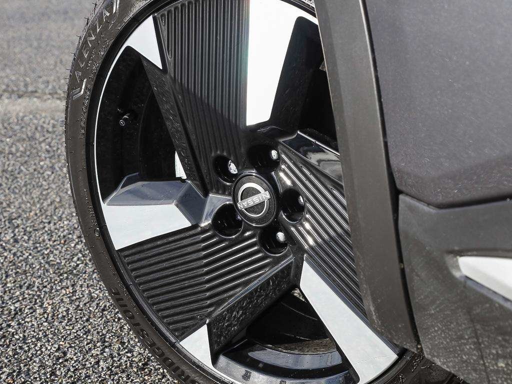 2026 Nissan Kicks SR Premium AWD