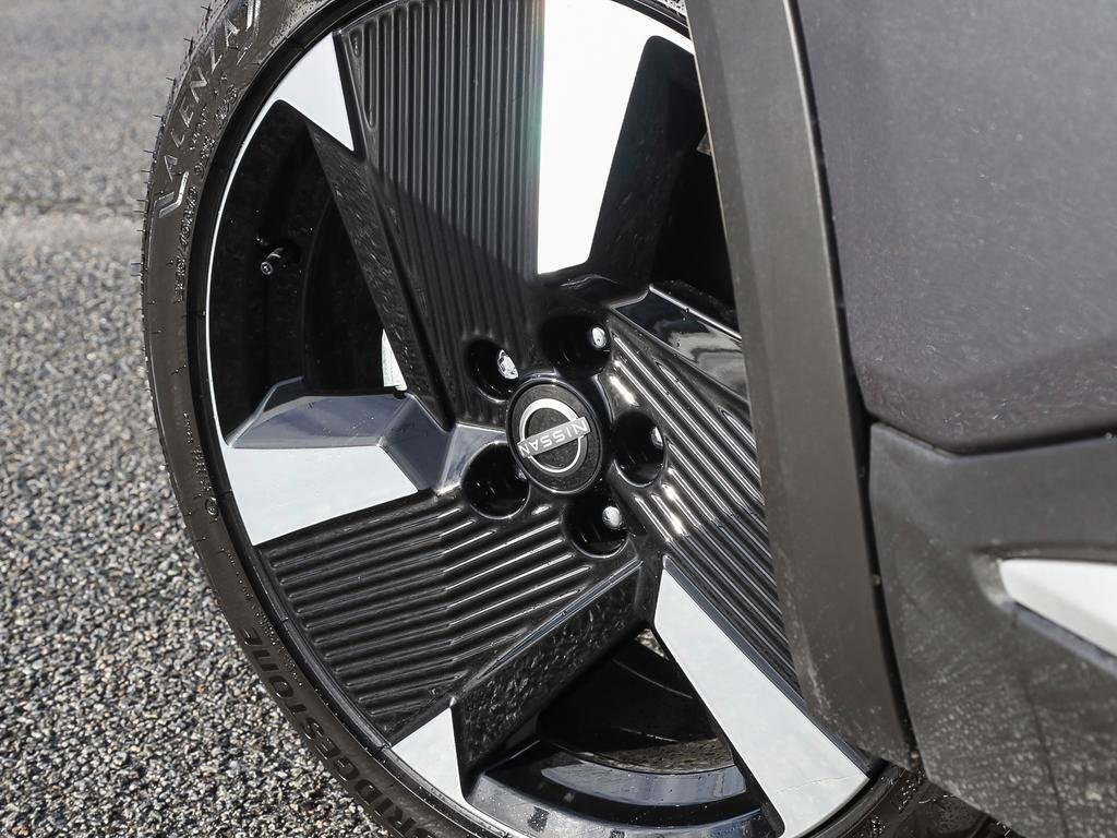2026 Nissan Kicks SR Premium AWD