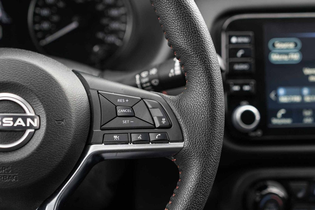 2024 Nissan Kicks SR Premium