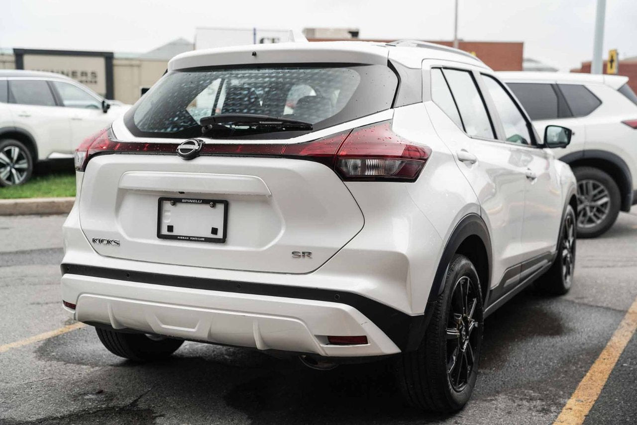2024 Nissan Kicks SR Premium