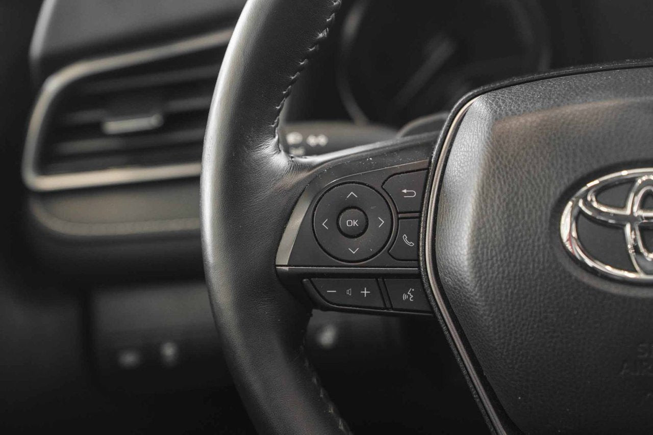 2022 Toyota Camry SE UPGRADE HYBRID FWD