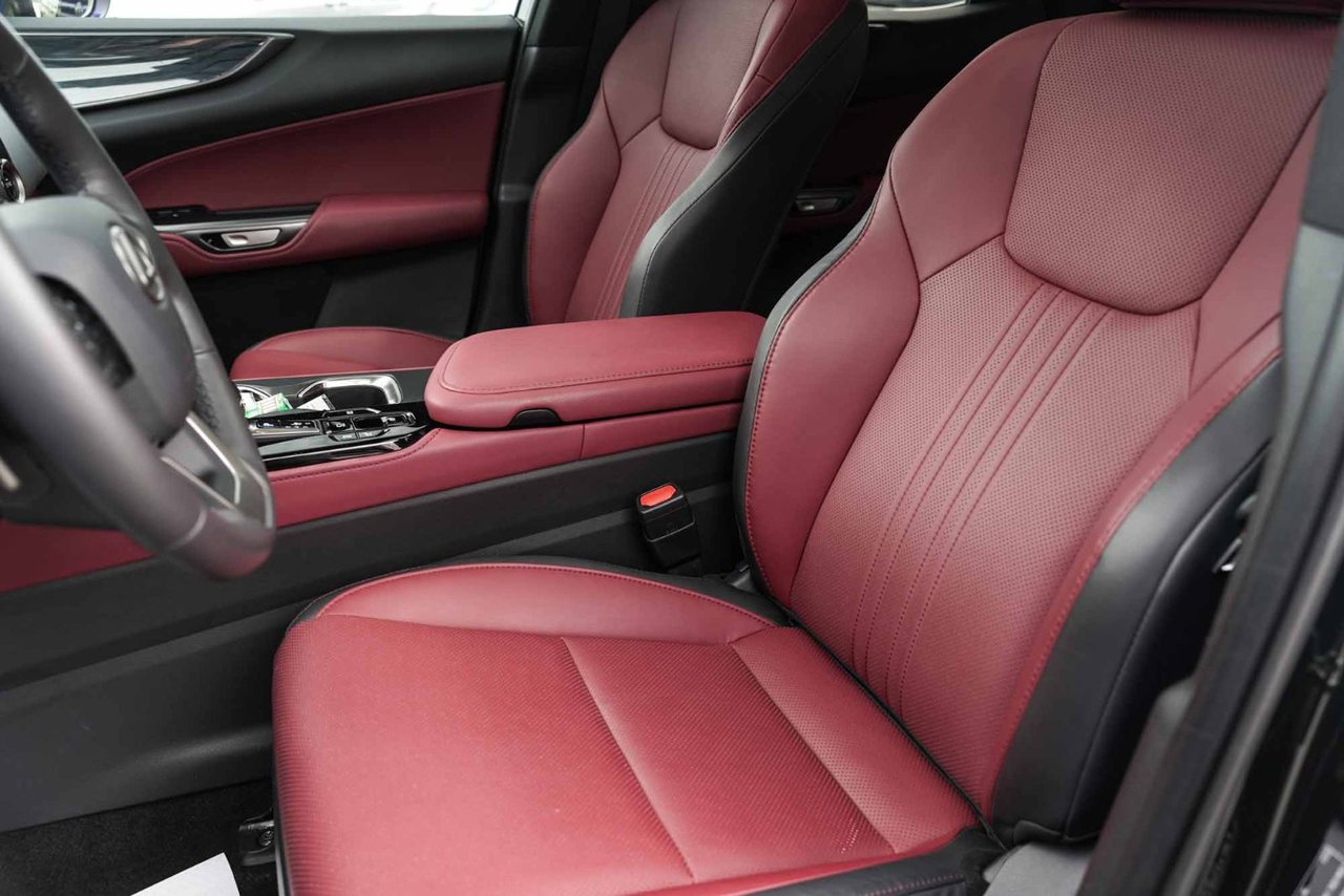 2025 Lexus NX 350h 350h PREMIUM AWD BAS KM CUIR ROUGE CARPLAY