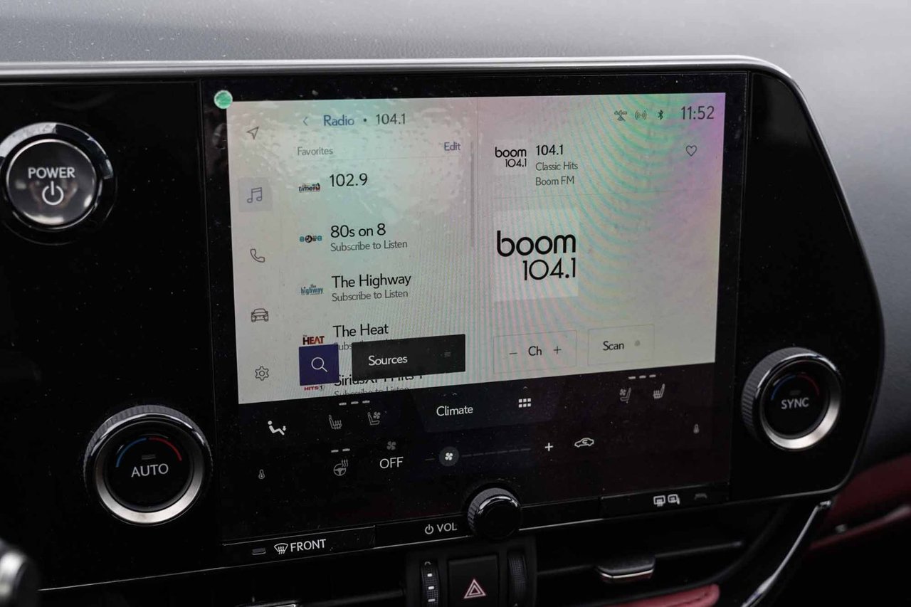 2025 Lexus NX 350h 350h PREMIUM AWD BAS KM CUIR ROUGE CARPLAY