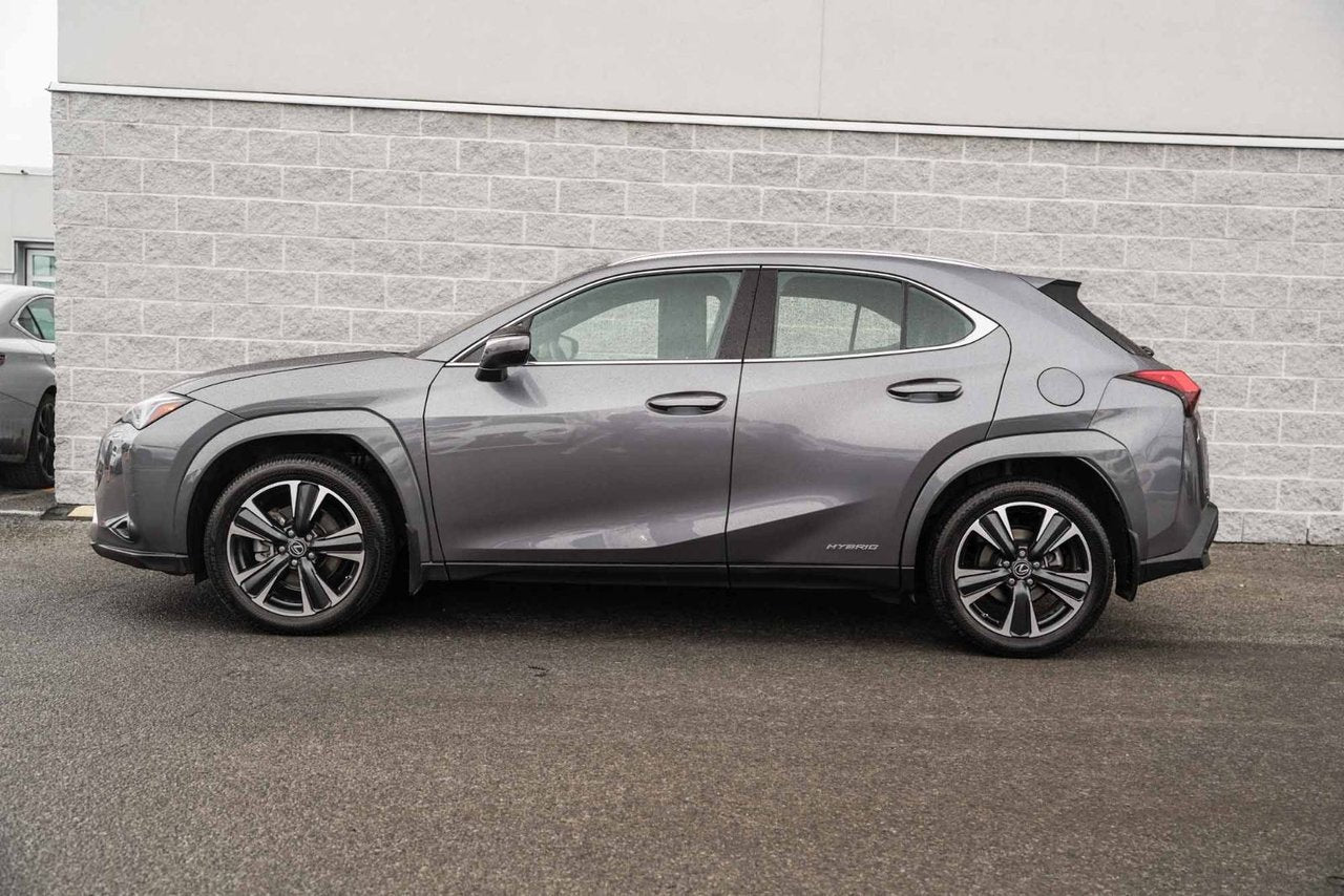 2022 Lexus UX 250h PREMIUM AWD BAS KM CUIR TOIT CARPLAY