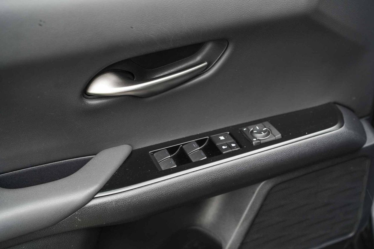 2022 Lexus UX 250h PREMIUM AWD BAS KM CUIR TOIT CARPLAY