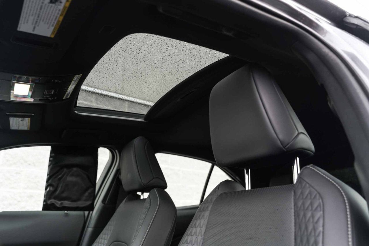 2022 Lexus UX 250h PREMIUM AWD BAS KM CUIR TOIT CARPLAY