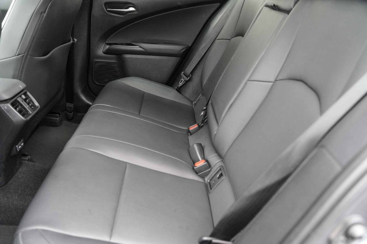 2022 Lexus UX 250h PREMIUM AWD BAS KM CUIR TOIT CARPLAY