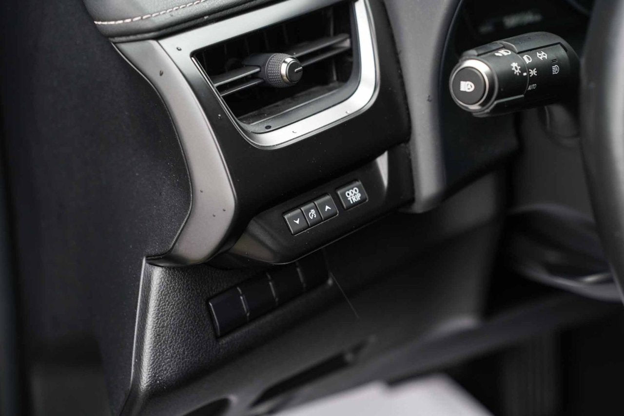 2022 Lexus UX 250h PREMIUM AWD BAS KM CUIR TOIT CARPLAY