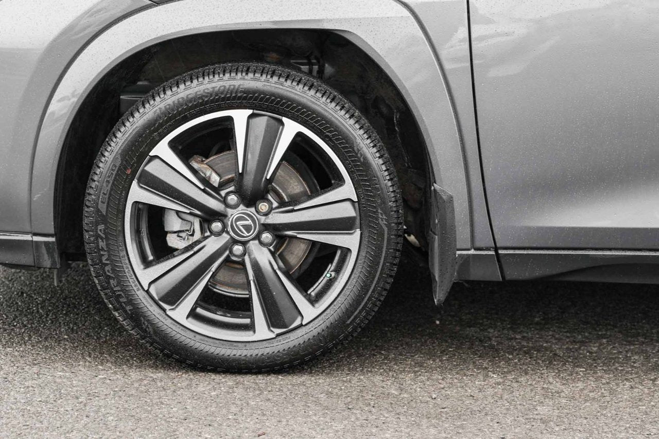 2022 Lexus UX 250h PREMIUM AWD BAS KM CUIR TOIT CARPLAY