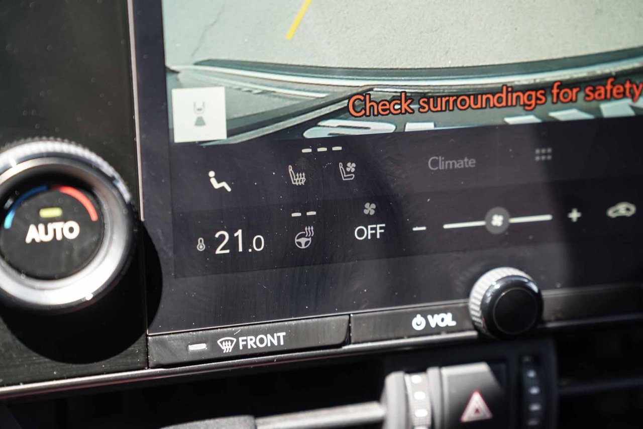 2025 Lexus NX 350h 350h PREMIUM AWD BAS KM CUIR ROUGE CARPLAY