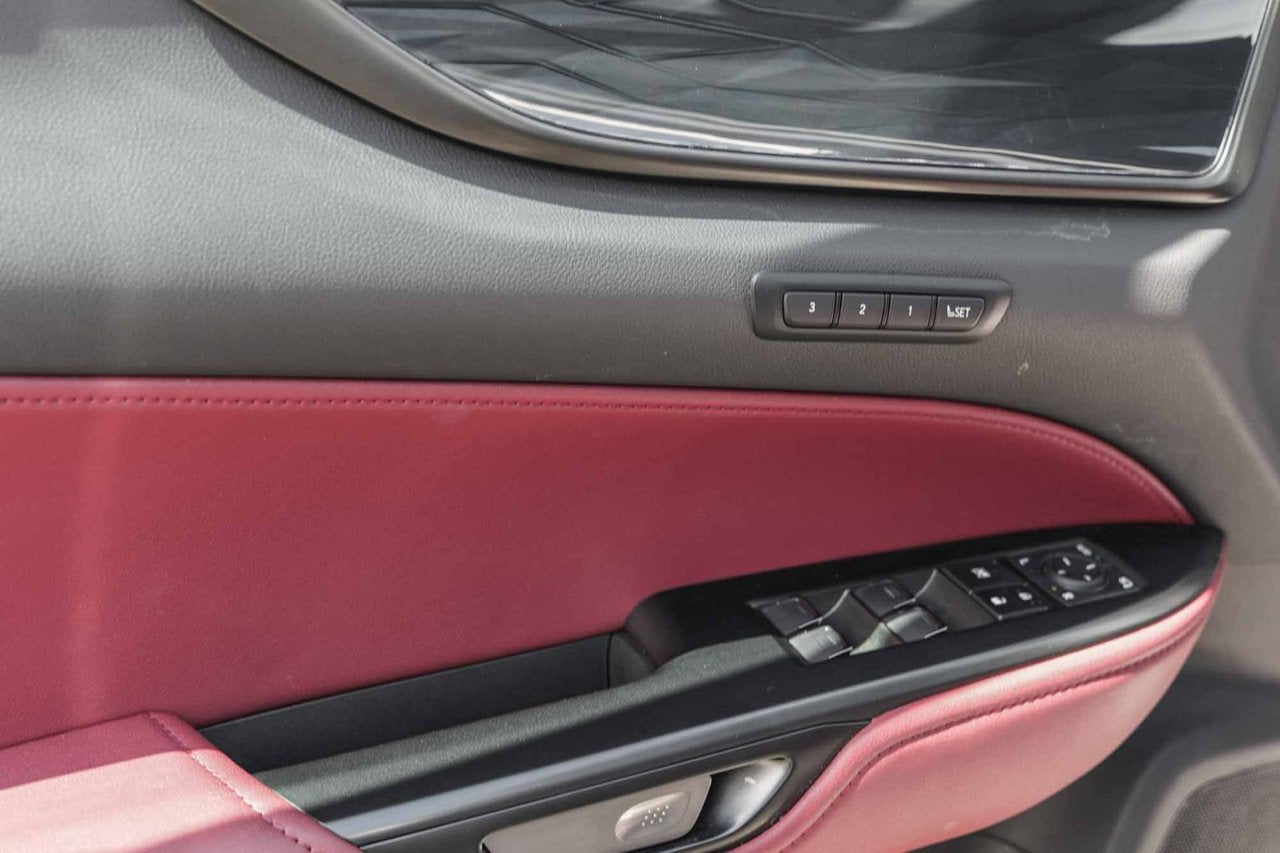 2025 Lexus NX 350h 350h PREMIUM AWD BAS KM CUIR ROUGE CARPLAY