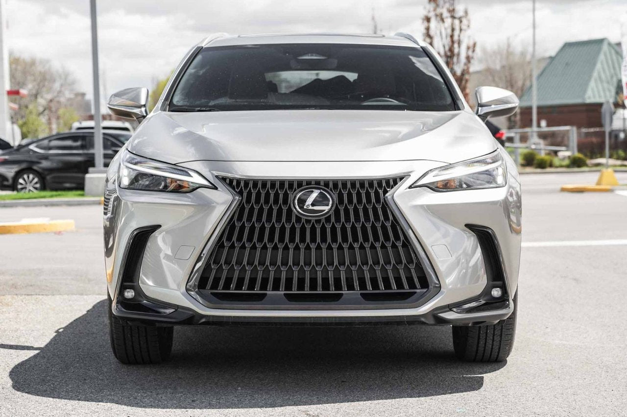 2025 Lexus NX 350h 350h PREMIUM AWD BAS KM CUIR ROUGE CARPLAY