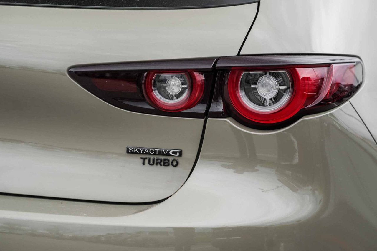 2024 Mazda Mazda3 Sport Suna