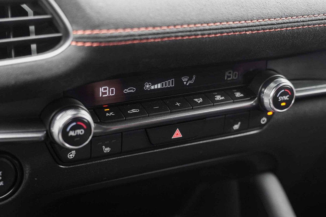 2024 Mazda Mazda3 Sport Suna