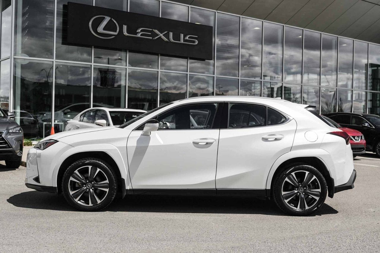 2024 Lexus UX 250h LUXURY AWD BAS KM CUIR TOIT NAVI HUD