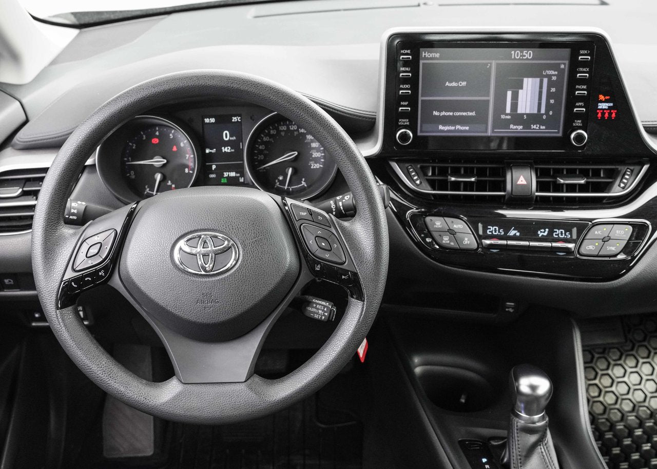 2022 Toyota C-HR LE