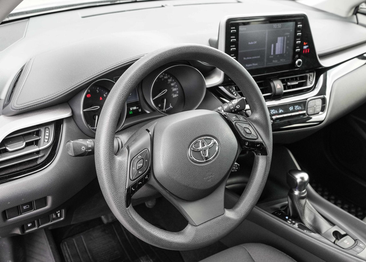 2022 Toyota C-HR LE