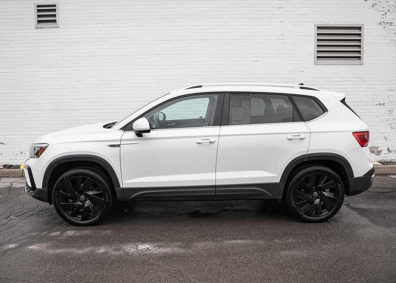 2024 Volkswagen Taos **COMFORTLINE AWD**