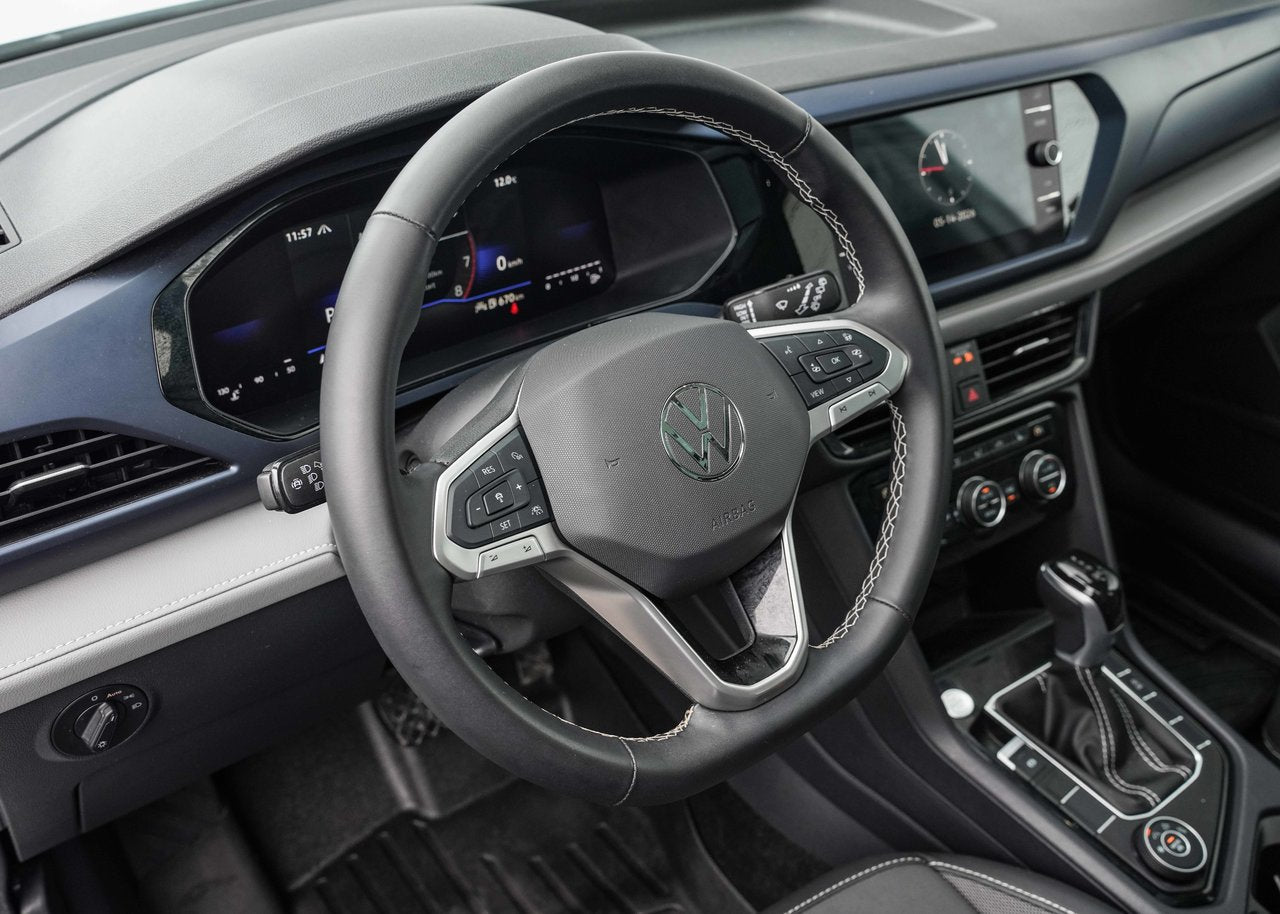 2024 Volkswagen Taos **COMFORTLINE AWD**