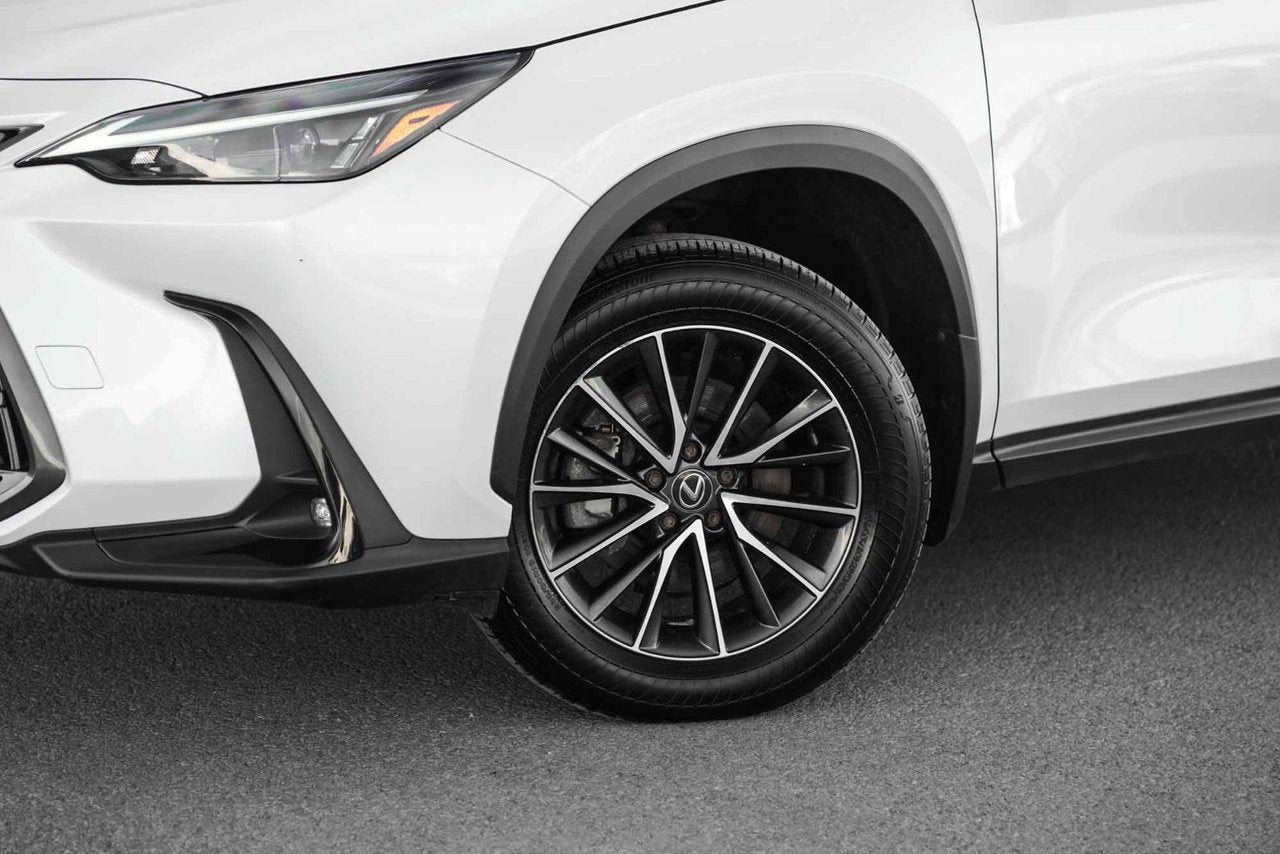 2024 Lexus NX 450h+ 450h+ ULTRA PREMIUM CUIR HYBRIDE BRANCHABLE