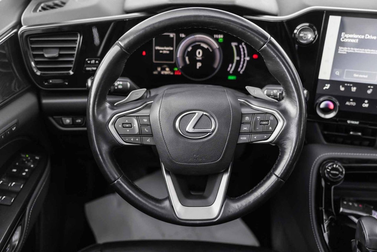 2024 Lexus NX 450h+ 450h+ ULTRA PREMIUM CUIR HYBRIDE BRANCHABLE