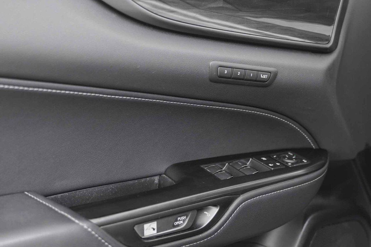 2024 Lexus NX 450h+ 450h+ ULTRA PREMIUM CUIR HYBRIDE BRANCHABLE