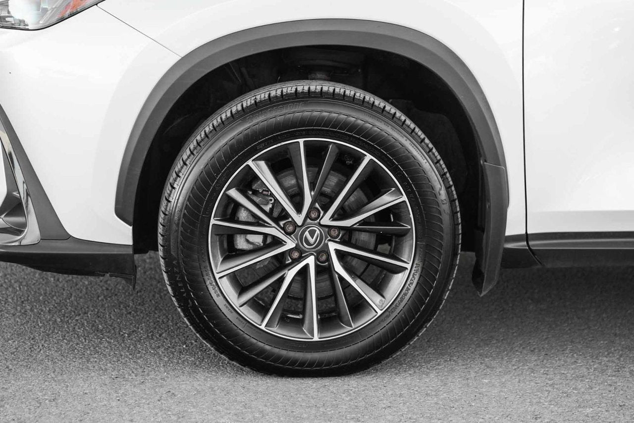 2024 Lexus NX 450h+ 450h+ ULTRA PREMIUM CUIR HYBRIDE BRANCHABLE