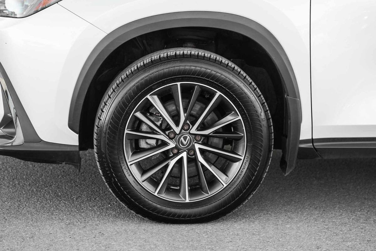 2024 Lexus NX 450h+ 450h+ ULTRA PREMIUM CUIR HYBRIDE BRANCHABLE