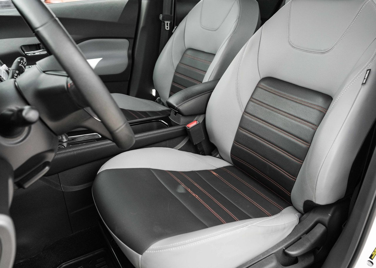 2024 Nissan Kicks SR Premium
