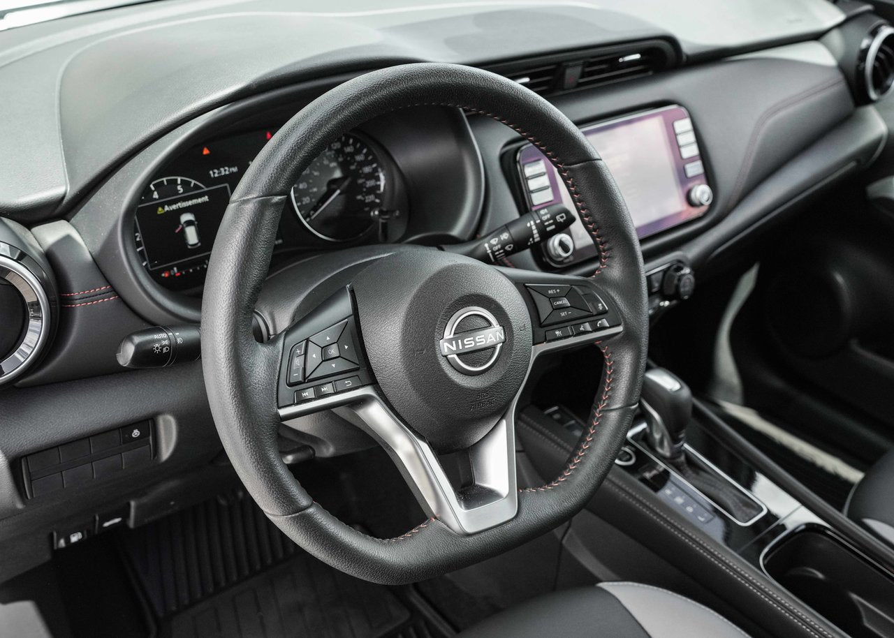 2024 Nissan Kicks SR Premium