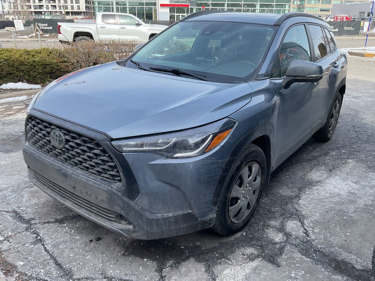 2022 Toyota Corolla Cross LE UPGRADE AWD