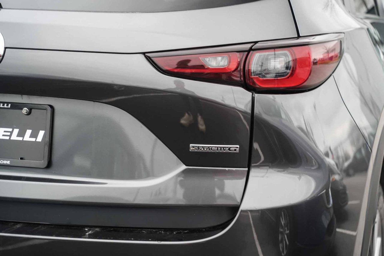 2022 Mazda CX-5 GS