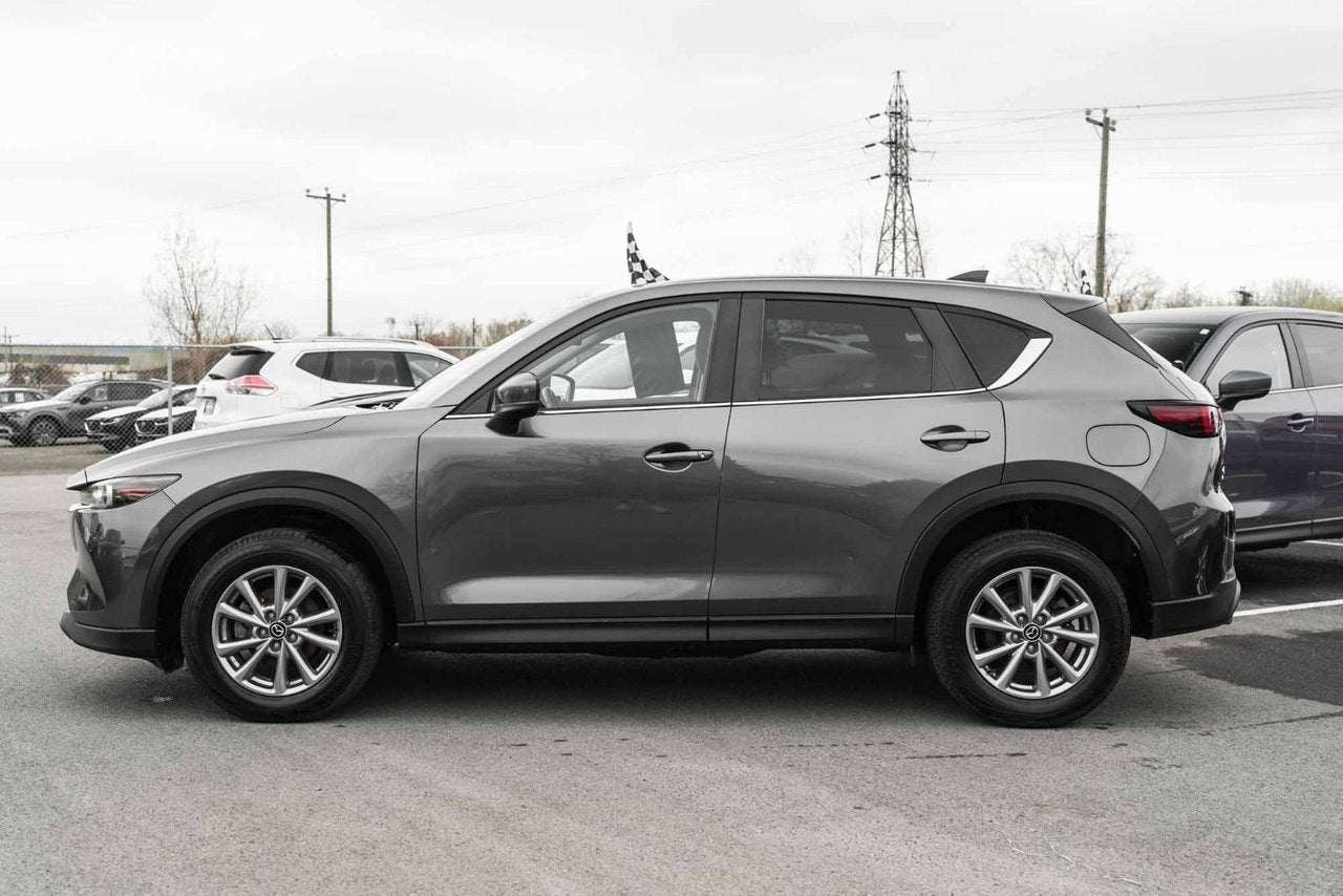 2022 Mazda CX-5 GS