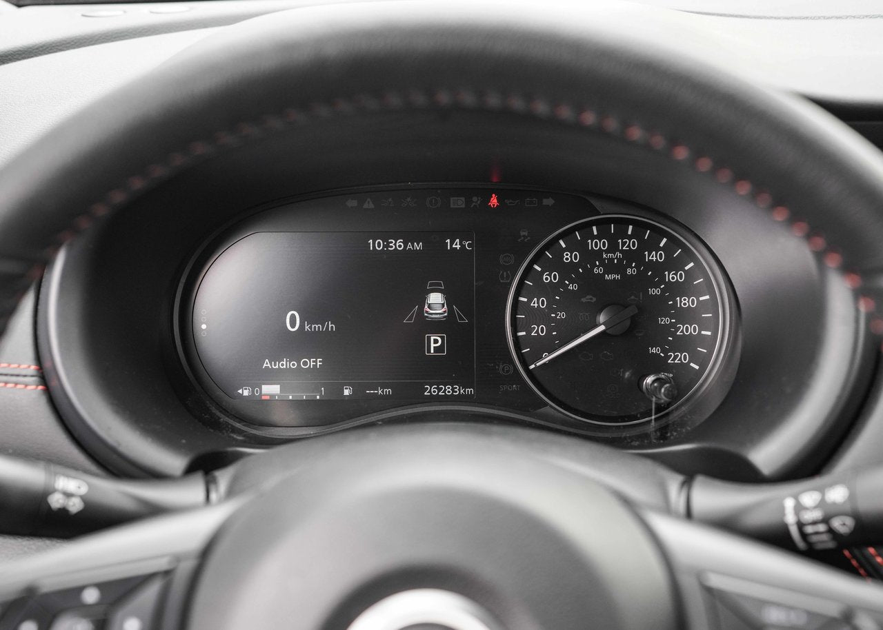 2024 Nissan Kicks SR Premium