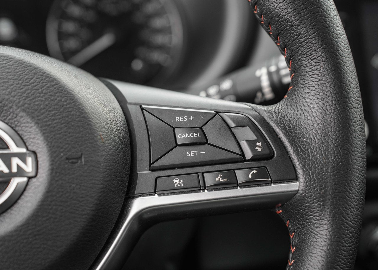 2024 Nissan Kicks SR Premium