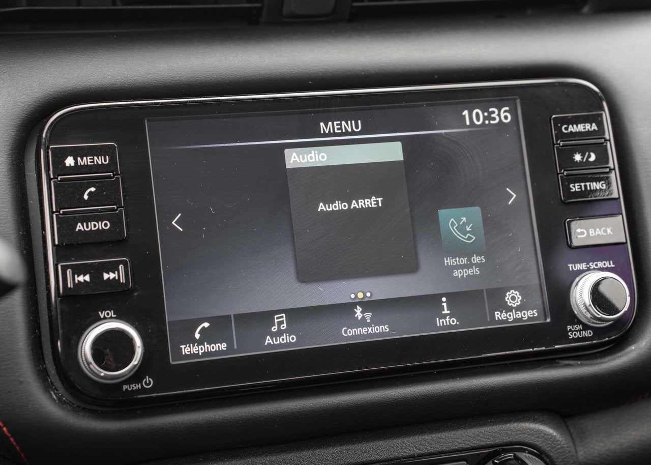 2024 Nissan Kicks SR Premium