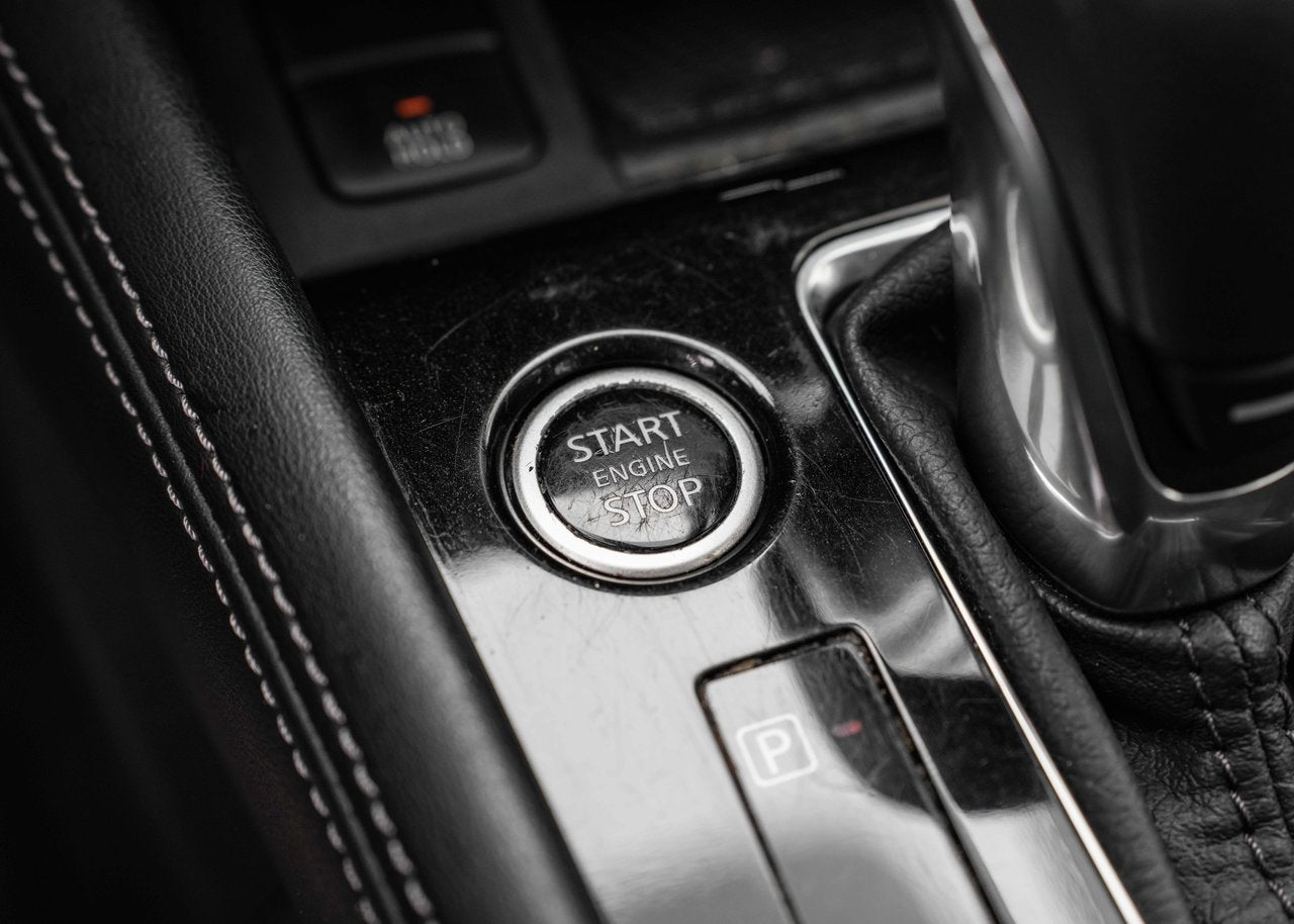 2024 Nissan Kicks SR Premium