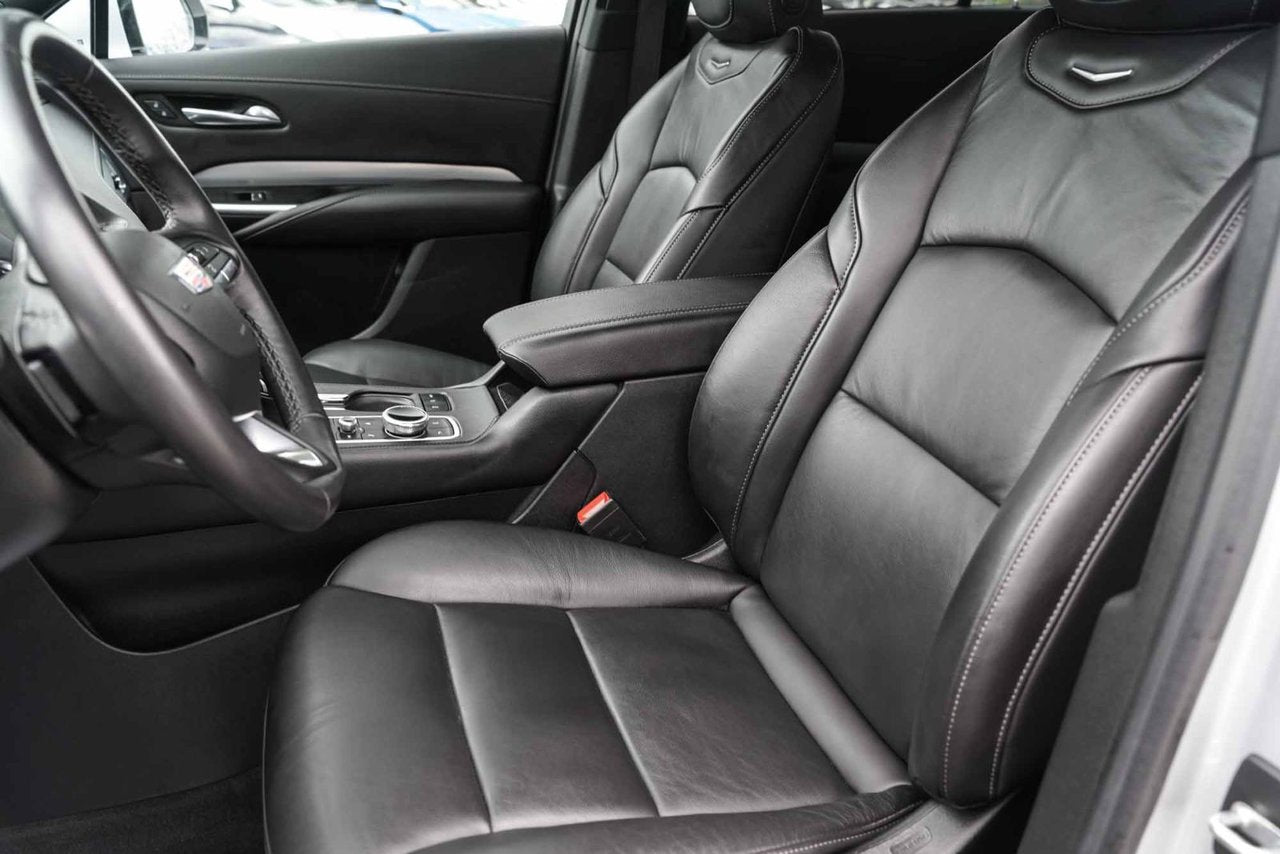 2022 Cadillac XT4 AWD Premium Luxury BAS KM CUIR CARPLAY