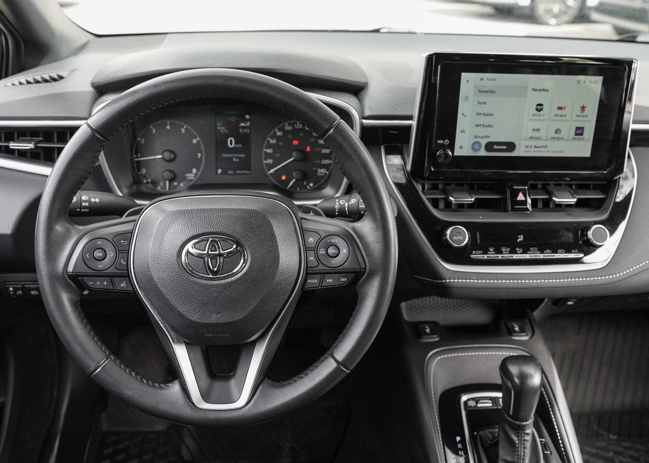 2023 Toyota Corolla Hatchback SE