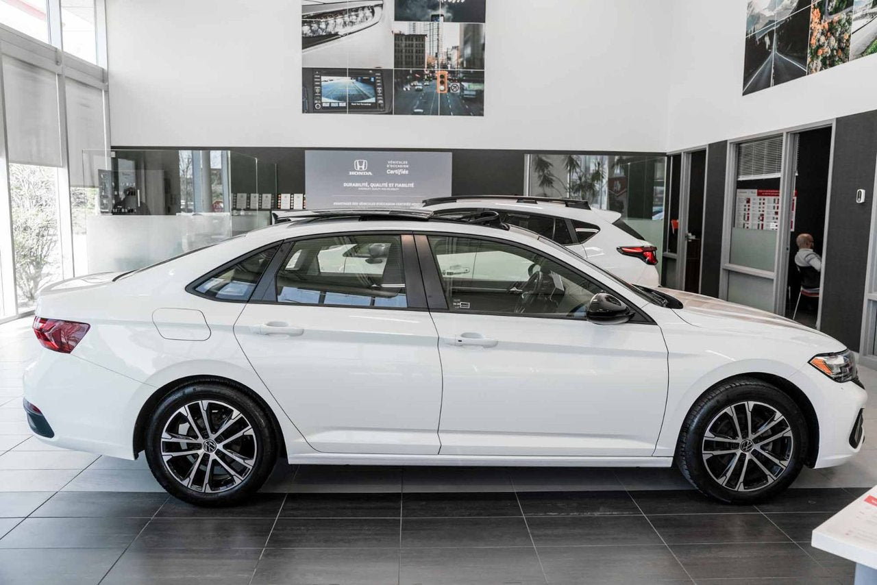 2022 Volkswagen Jetta Comfortline **SPORT PACK**