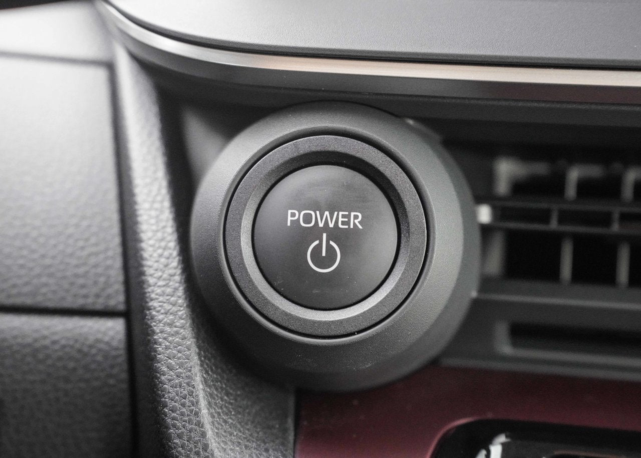 2025 Toyota Prius Plug-In Hybrid XSE