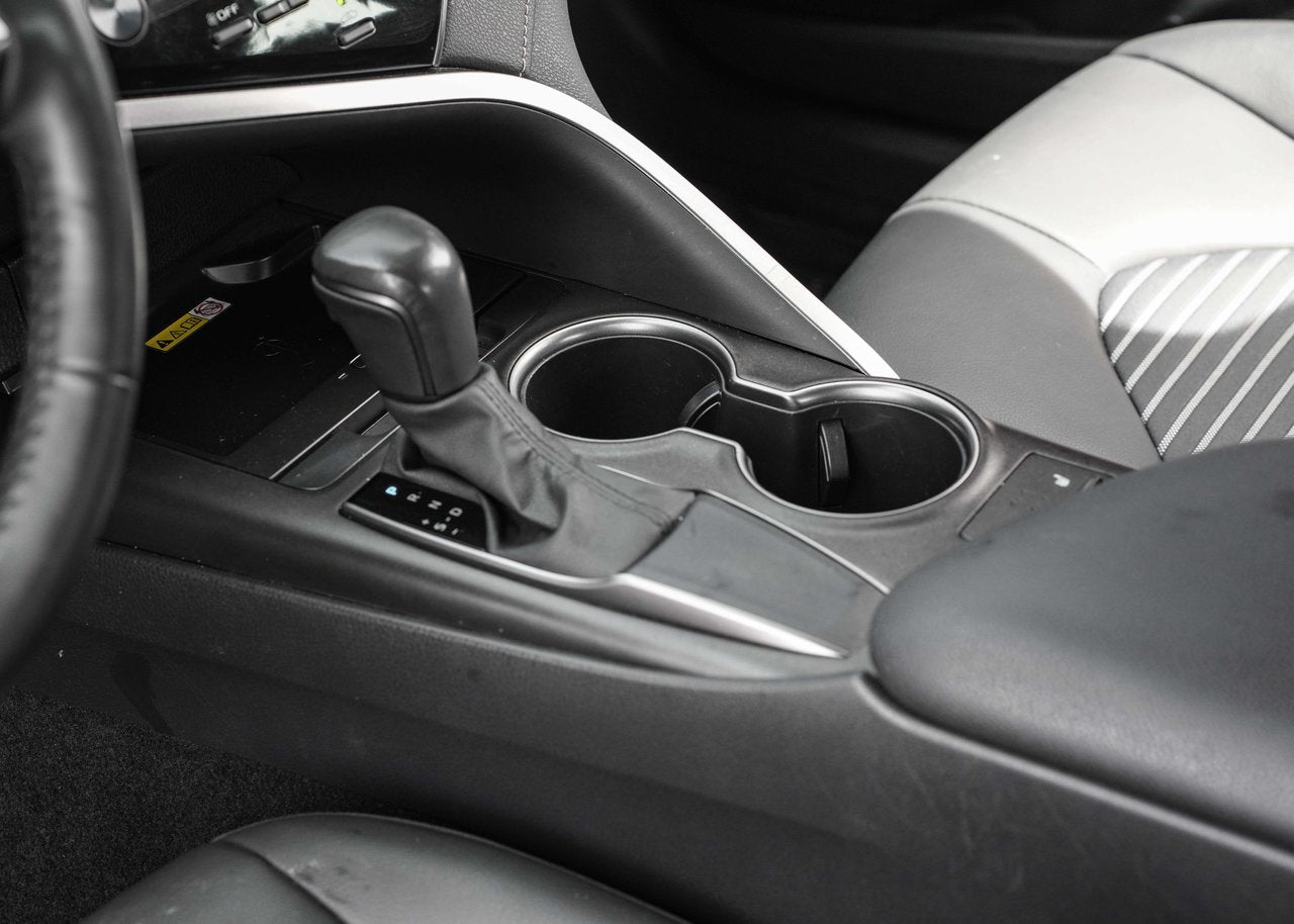 2023 Toyota Camry SE UPGRADE