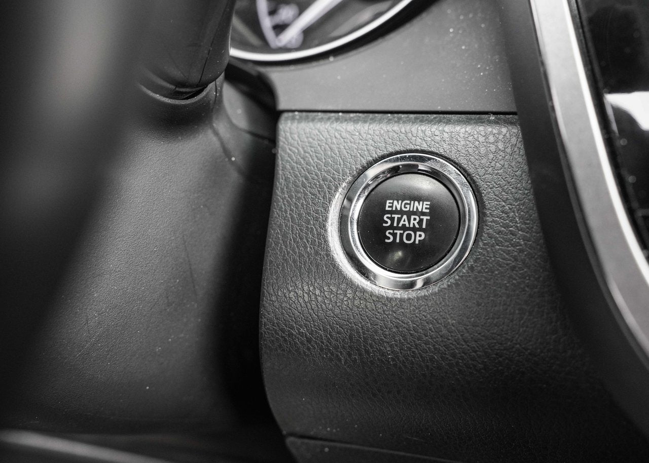 2023 Toyota Camry SE UPGRADE