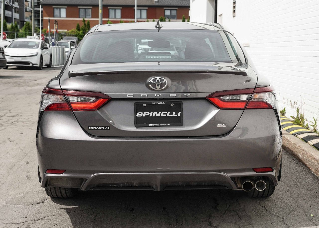 2023 Toyota Camry SE UPGRADE